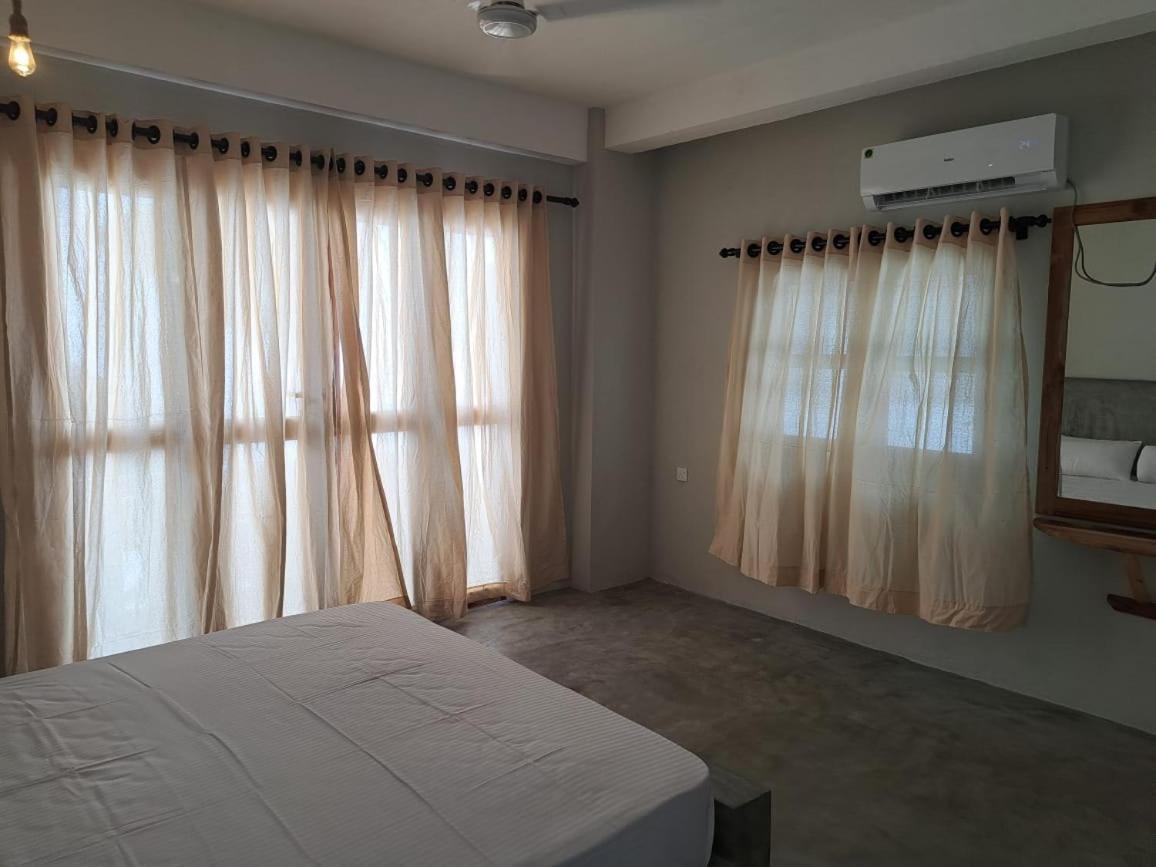 The Surf Access Guest House Arugam Bay Esterno foto