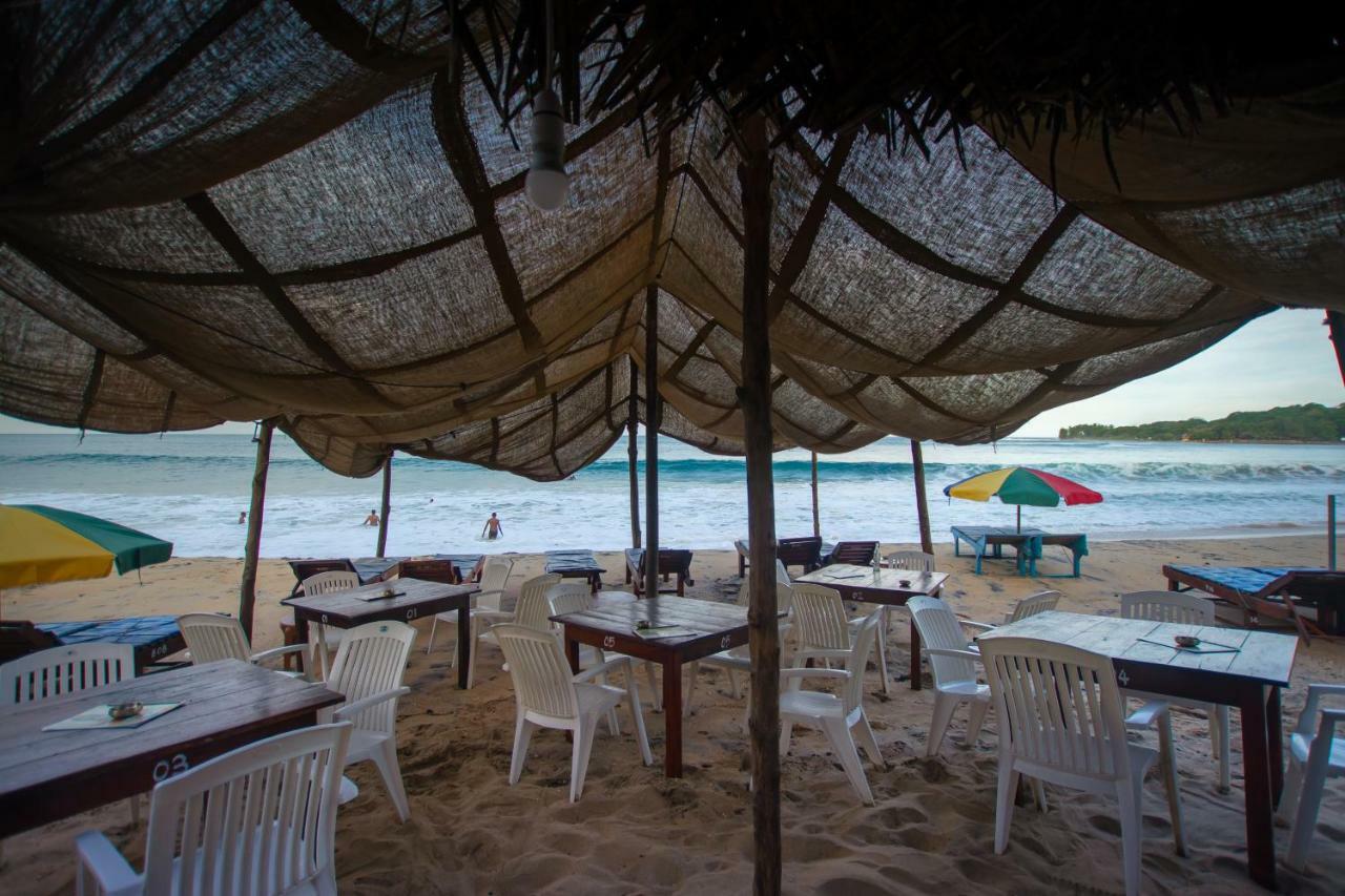 The Surf Access Guest House Arugam Bay Esterno foto