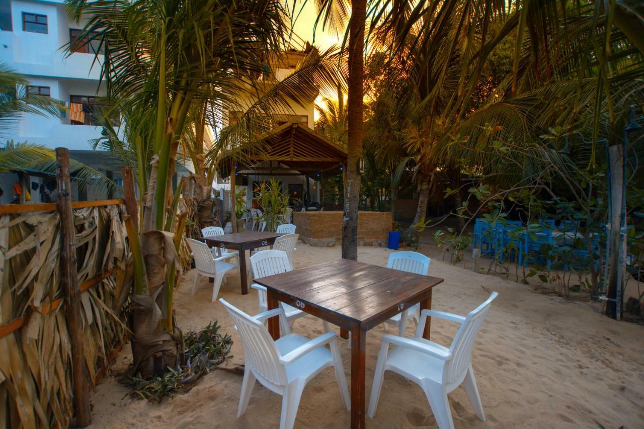 The Surf Access Guest House Arugam Bay Esterno foto