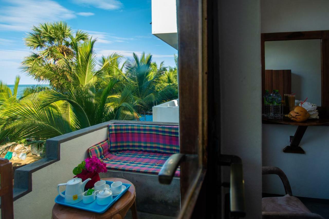 The Surf Access Guest House Arugam Bay Esterno foto