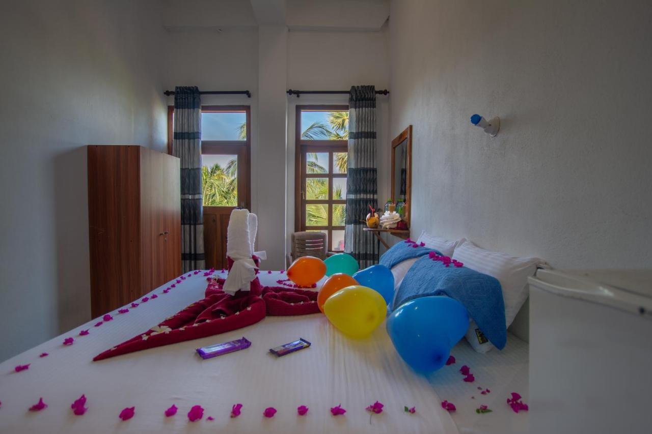 The Surf Access Guest House Arugam Bay Esterno foto